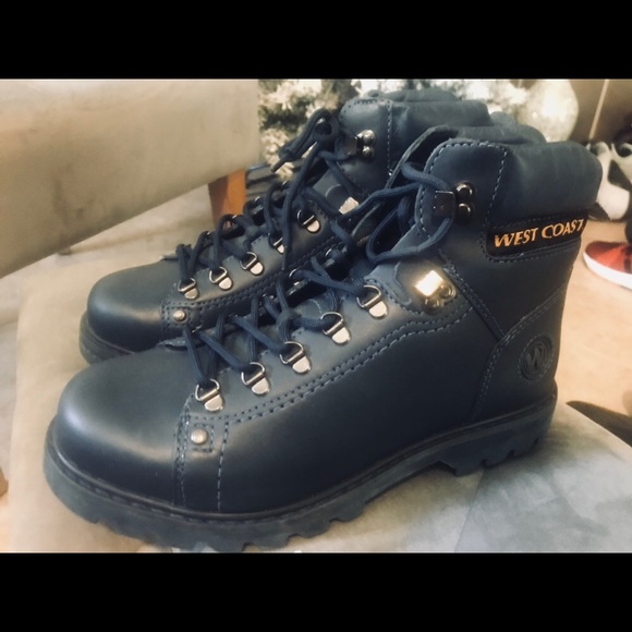 Mens Workhiking Boots Nwot 